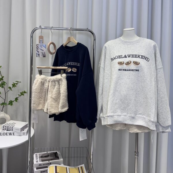 (預購)百搭慵懶貝果🥯大學T